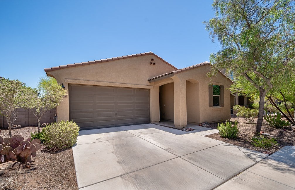 1965 N 213th Dr, Buckeye, AZ 85396 MLS #6882957